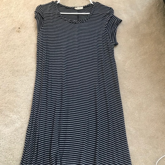 T-shirt Dress - Picture 1 of 2